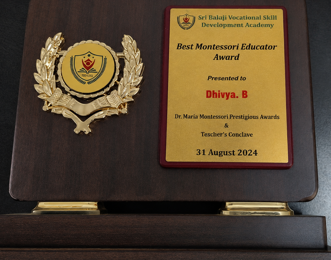 Best Montessori Educator Award presented to Dhivya B by Sri Balaji Vocational Skill Development Academy